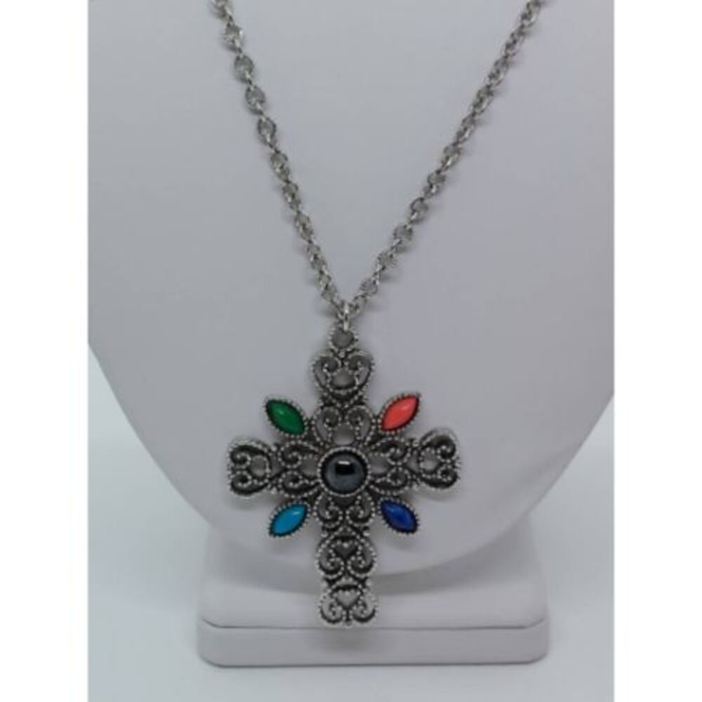 Vintage Avon cross‎ necklace